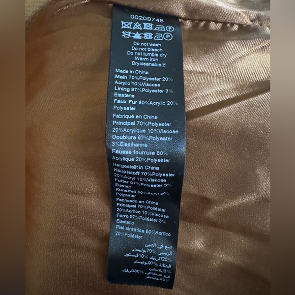 City Chic Women's Tan Faux Fur Trim Coat plus size XL/22 - Picture 10 of 10